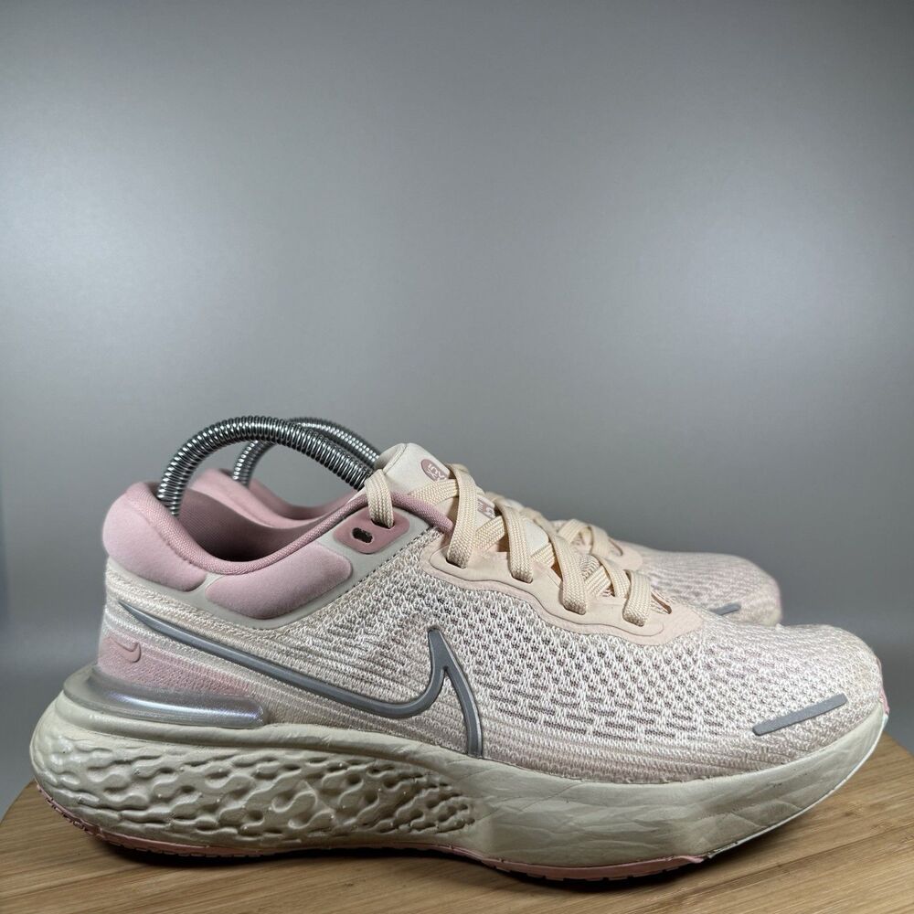 Nike Zoom X Invincible Run FK Womens 9 Running Shoes Guava CT2229-800